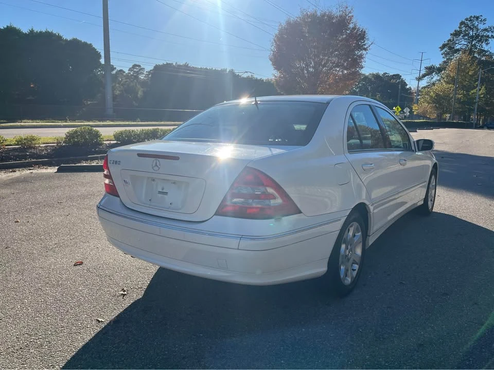 2006 Mercedes-Benz W203 C-Class - Image 10 of 12