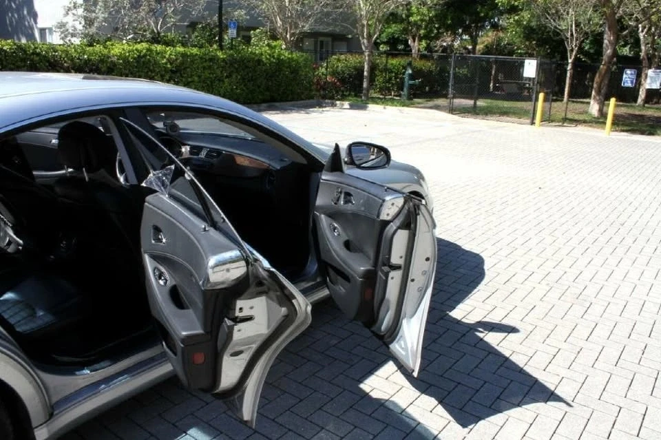 2006 Mercedes-Benz C219 CLS-Class - Image 11 of 13