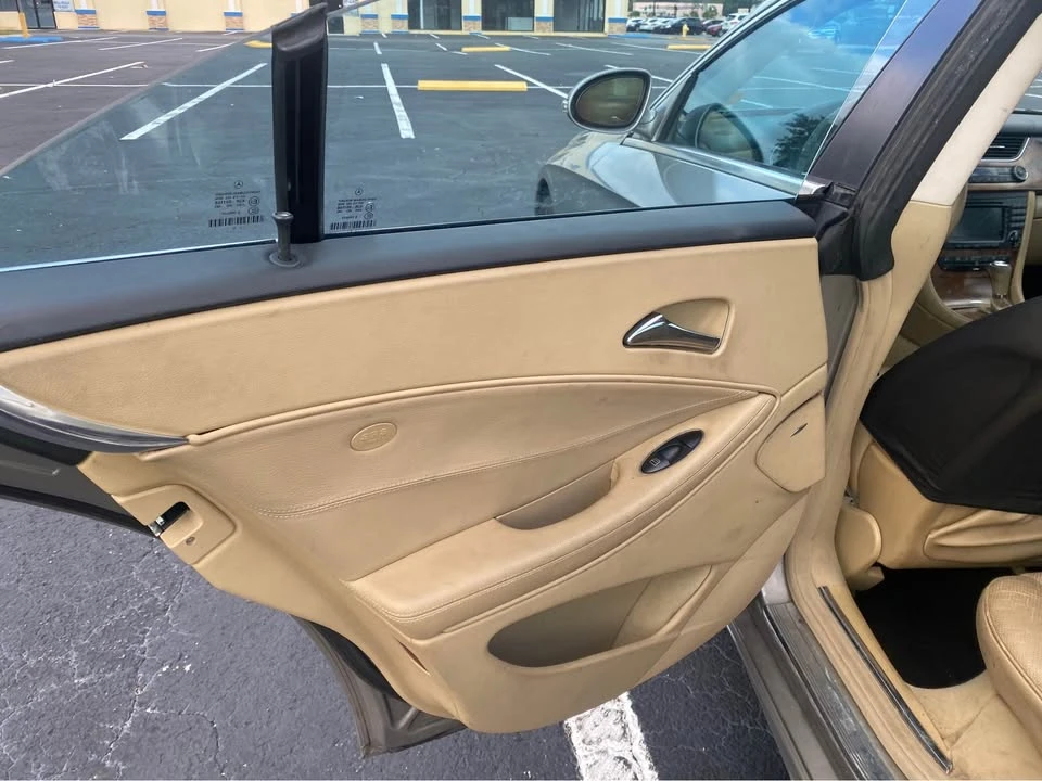 2006 Mercedes-Benz C219 CLS-Class - Image 10 of 15