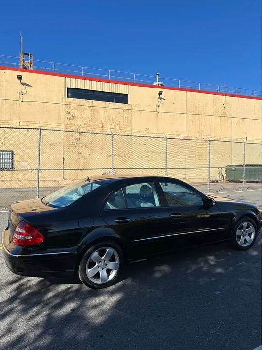 2006 Mercedes-Benz W211 E-Class - Image 4 of 16