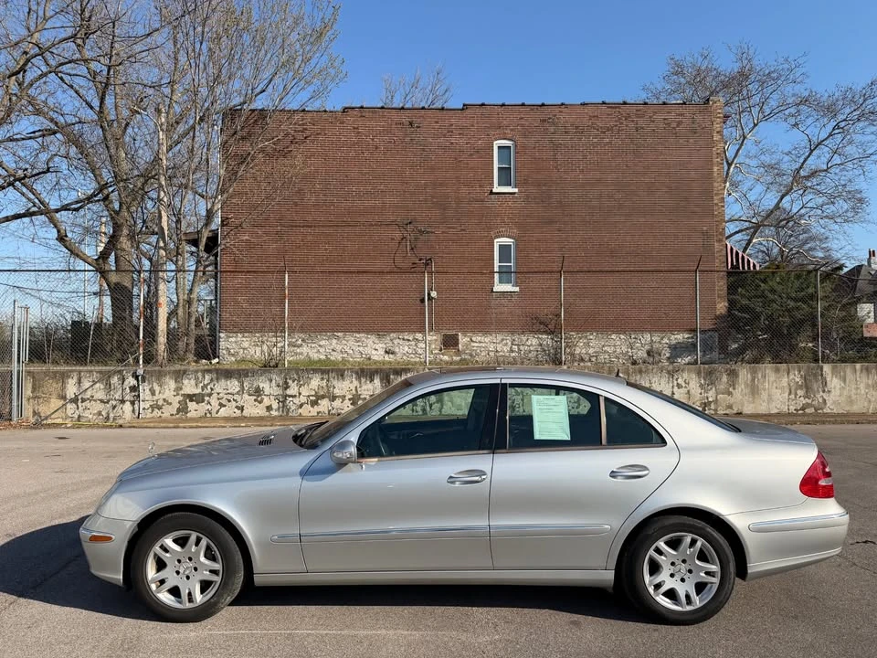 2006 Mercedes-Benz W211 E-Class - Image 2 of 12