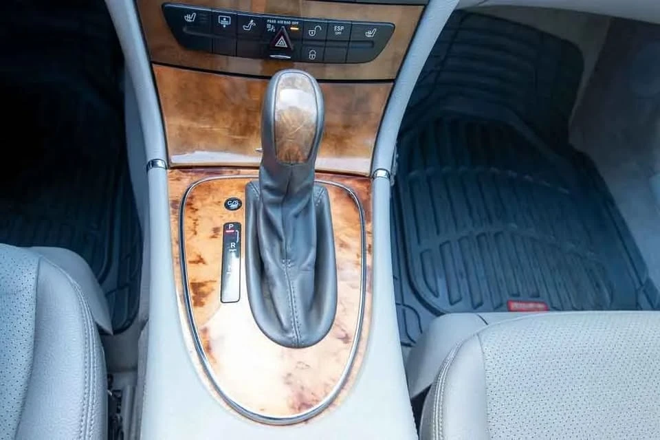 2006 Mercedes-Benz W211 E-Class - Image 16 of 20