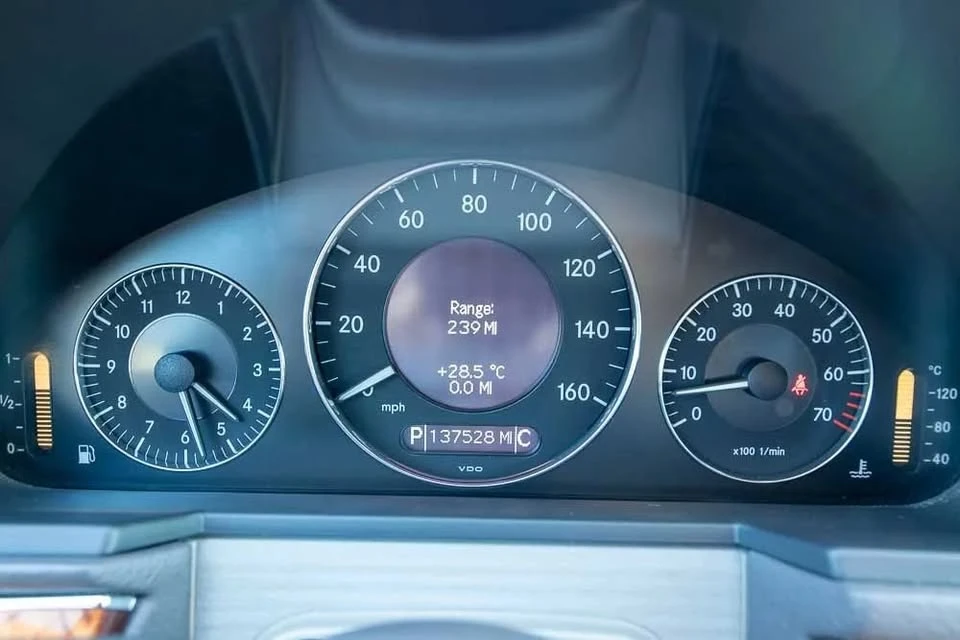 2006 Mercedes-Benz W211 E-Class - Image 13 of 20