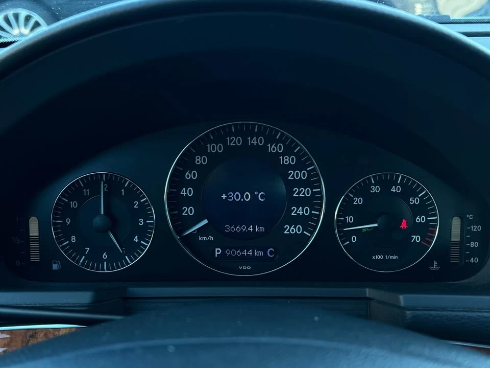 2006 Mercedes-Benz W211 E-Class - Image 13 of 19