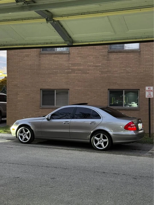 2006 Mercedes-Benz W211 E-Class - Image 15 of 18