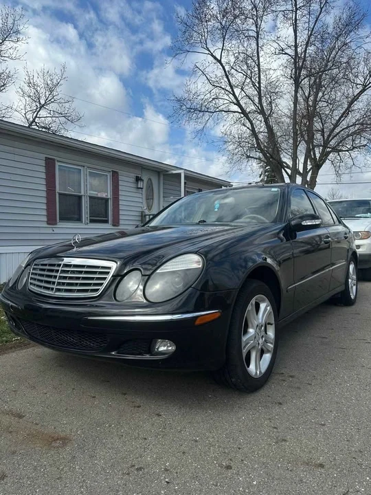 2006 Mercedes-Benz W211 E-Class - Image 2 of 12