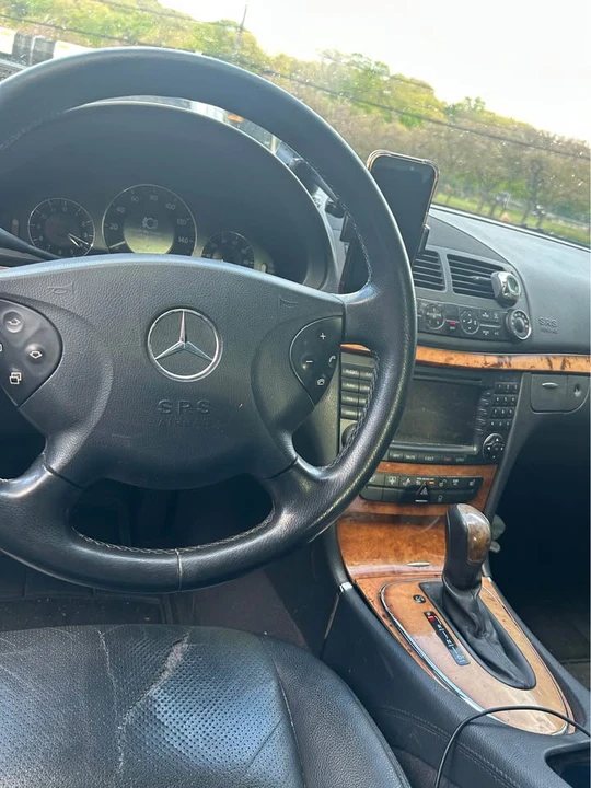 2006 Mercedes-Benz W211 E-Class - Image 9 of 12