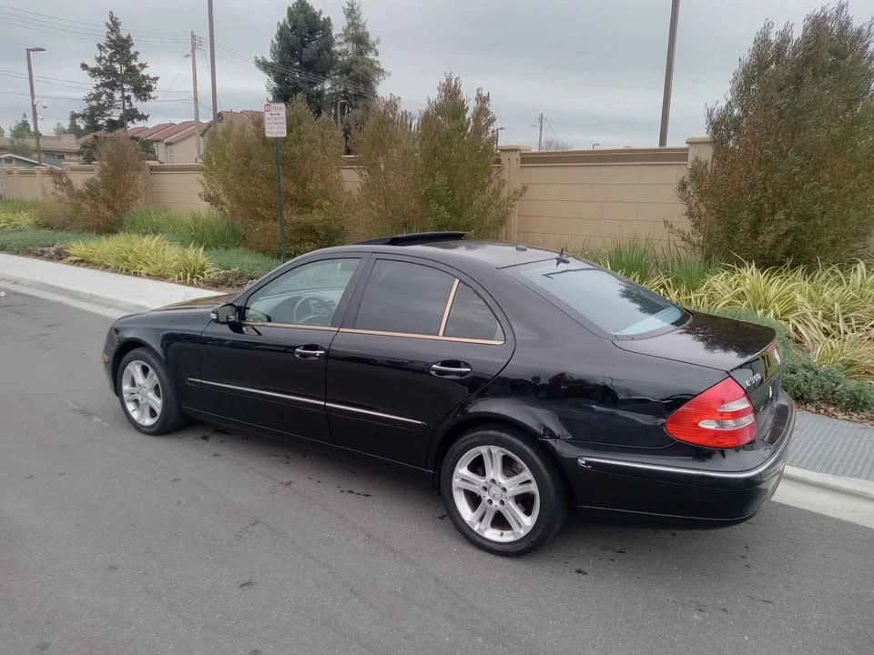 2006 Mercedes-Benz W211 E-Class - Image 2 of 11