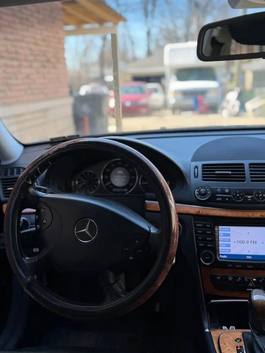 2006 Mercedes-Benz W211 E-Class - Image 10 of 12