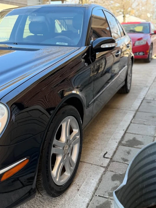 2006 Mercedes-Benz W211 E-Class - Image 2 of 12