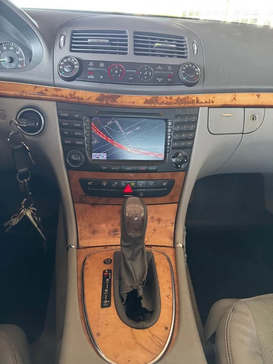 2006 Mercedes-Benz W211 E-Class - Image 15 of 16