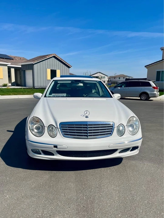 2006 Mercedes-Benz W211 E-Class - Image 2 of 12