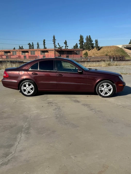 2006 Mercedes-Benz W211 E-Class - Image 3 of 16