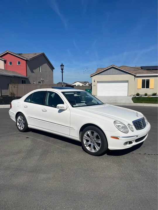 2006 Mercedes-Benz W211 E-Class - Image 3 of 12