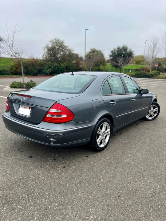 2006 Mercedes-Benz W211 E-Class - Image 5 of 12