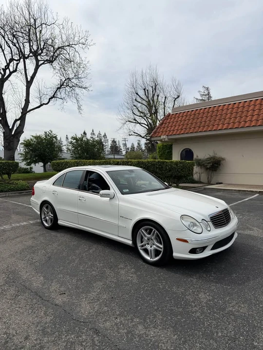 2006 Mercedes-Benz W211 E 55 & E 63 AMG - Image 4 of 17