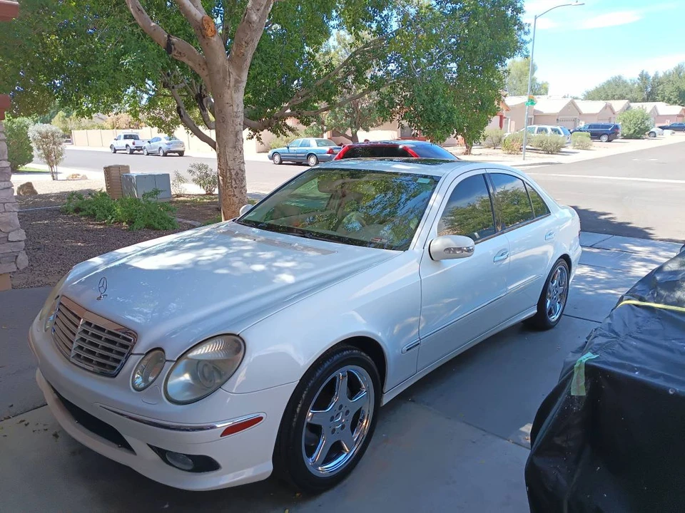 2006 Mercedes-Benz W211 E-Class - Image 2 of 22