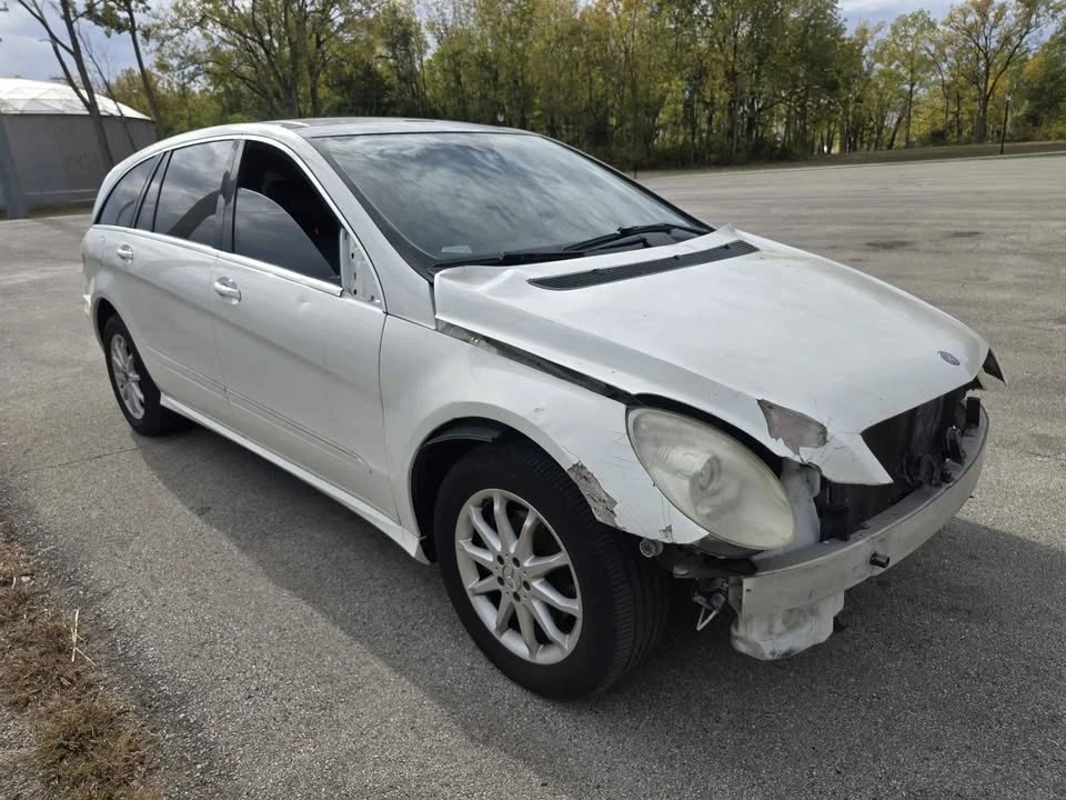 2006 Mercedes-Benz W251 R-Class - Image 2 of 16