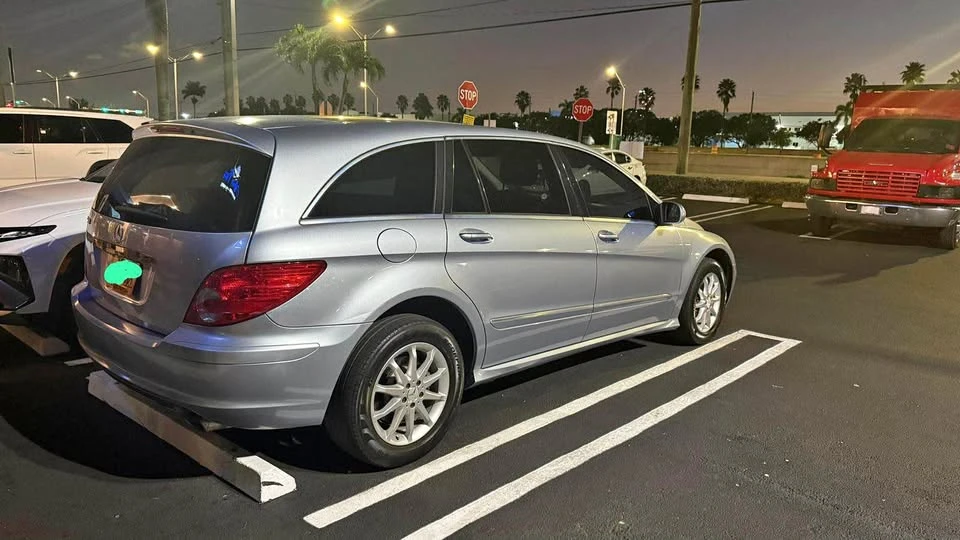 2006 Mercedes-Benz W251 R-Class - Image 2 of 6