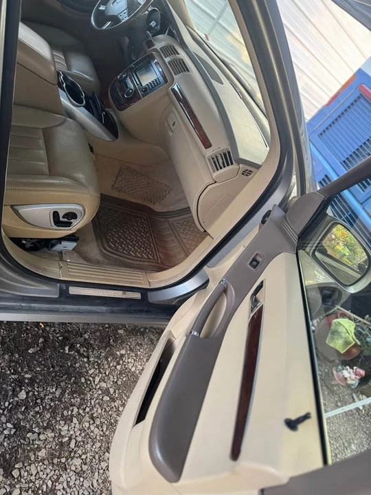 2006 Mercedes-Benz W251 R-Class - Image 11 of 12