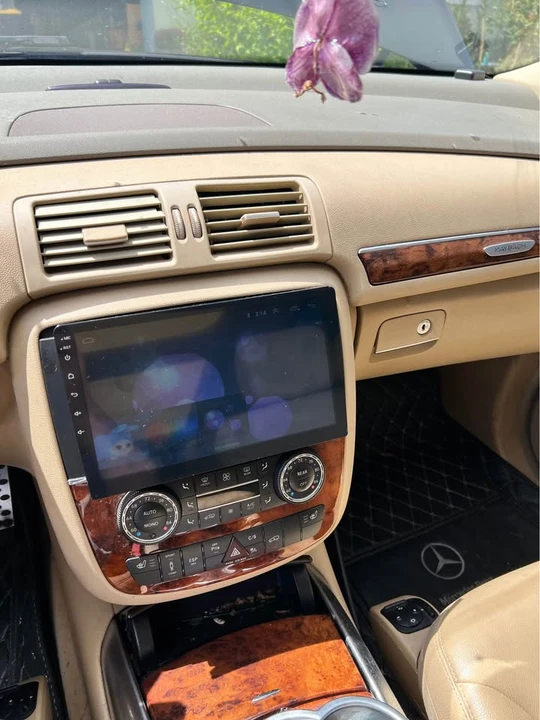 2006 Mercedes-Benz W251 R-Class - Image 11 of 16