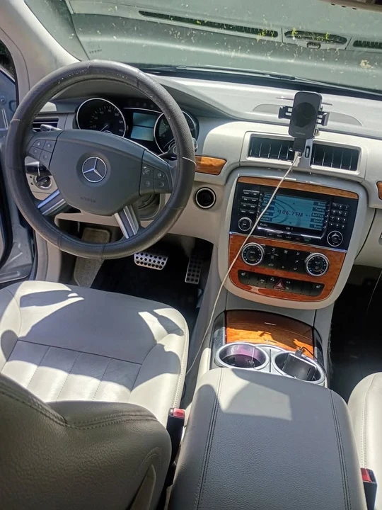 2006 Mercedes-Benz W251 R-Class - Image 11 of 14