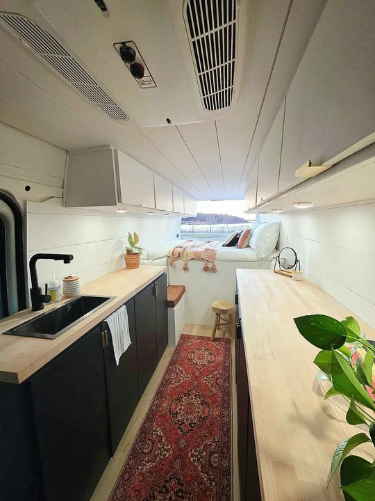 2006 Mercedes-Benz T1N Sprinter - Image 2 of 13