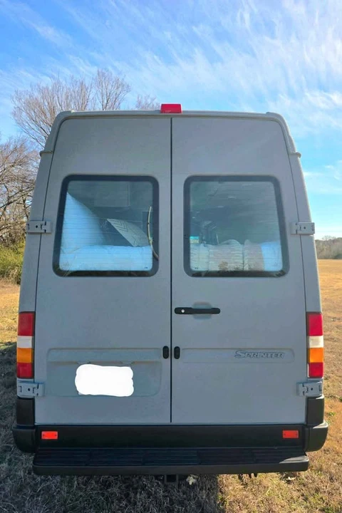 2006 Mercedes-Benz T1N Sprinter - Image 10 of 11