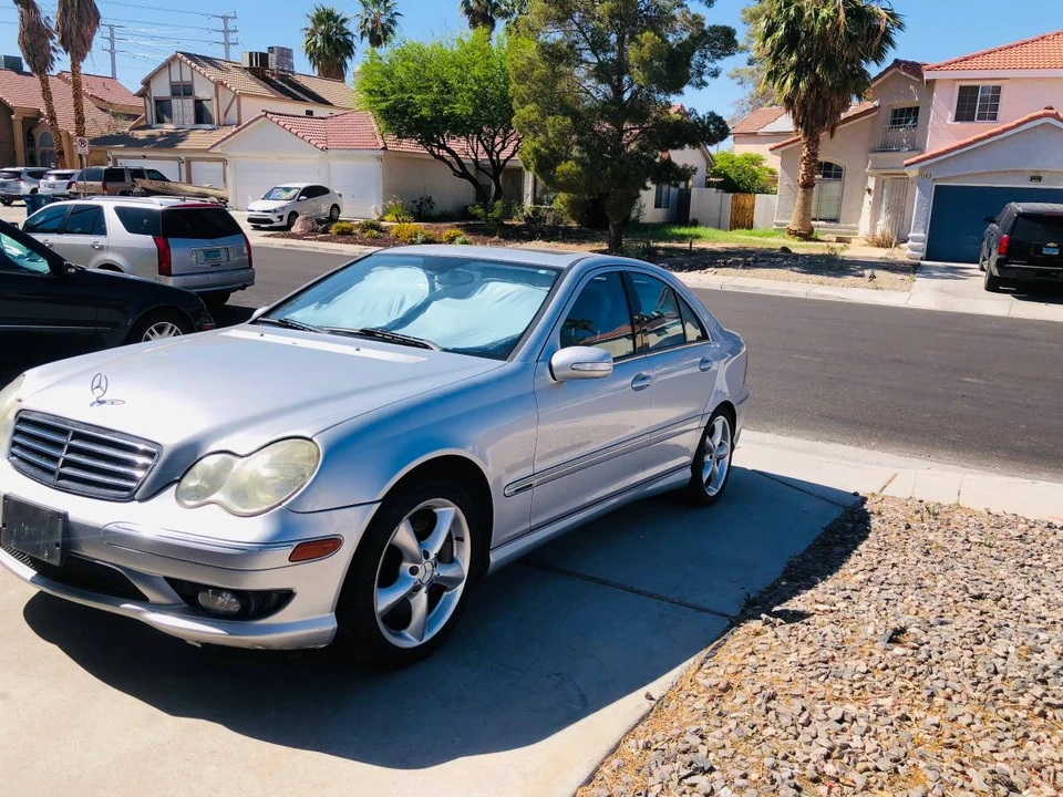 2006 Mercedes-Benz W203 C-Class - Image 2 of 3