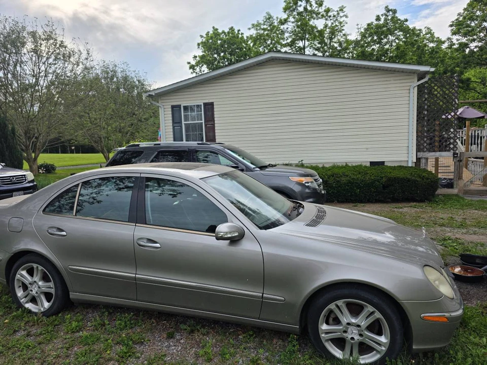 2006 Mercedes-Benz W211 E-Class - Image 2 of 5