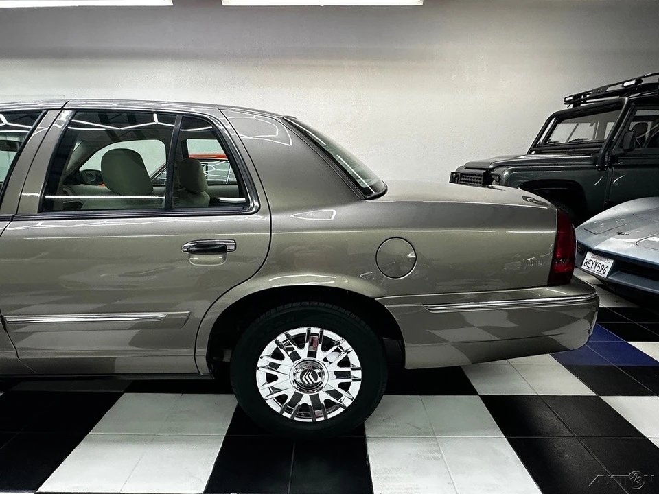2006 Mercury Grand Marquis - Image 19 of 24