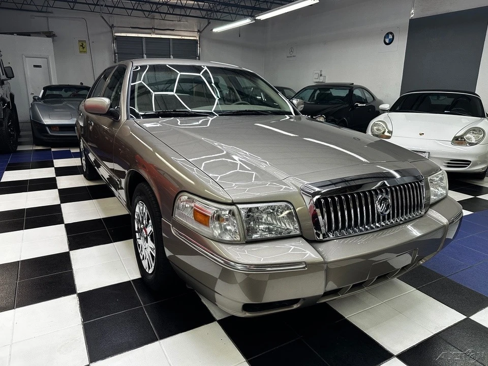 2006 Mercury Grand Marquis - Image 2 of 24