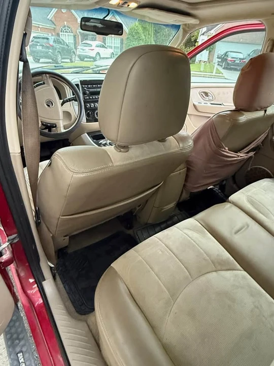 2006 Mercury Mariner - Image 11 of 12