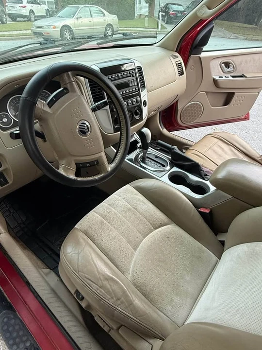2006 Mercury Mariner - Image 10 of 12