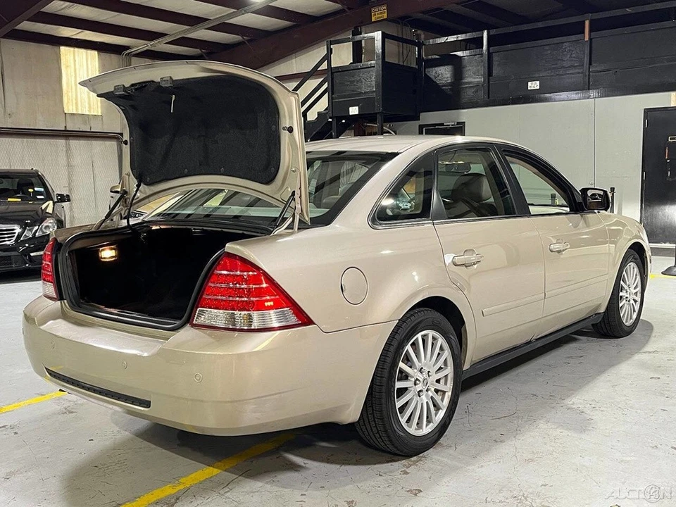 2006 Mercury - Image 16 of 21
