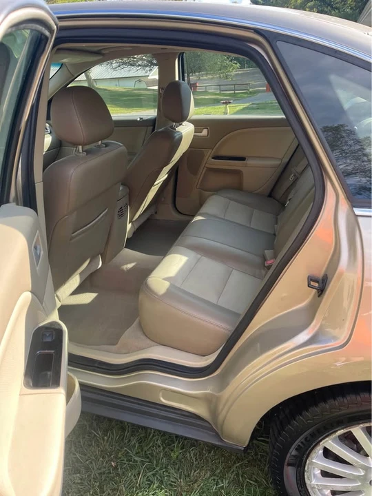 2006 Mercury - Image 6 of 6