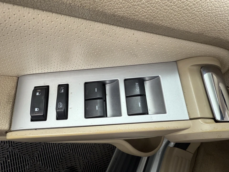 2006 Mercury - Image 10 of 21