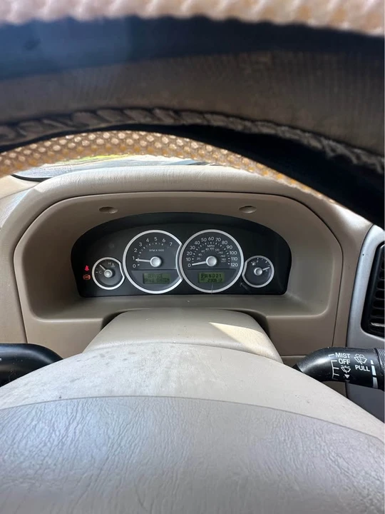 2006 Mercury Mariner - Image 3 of 7
