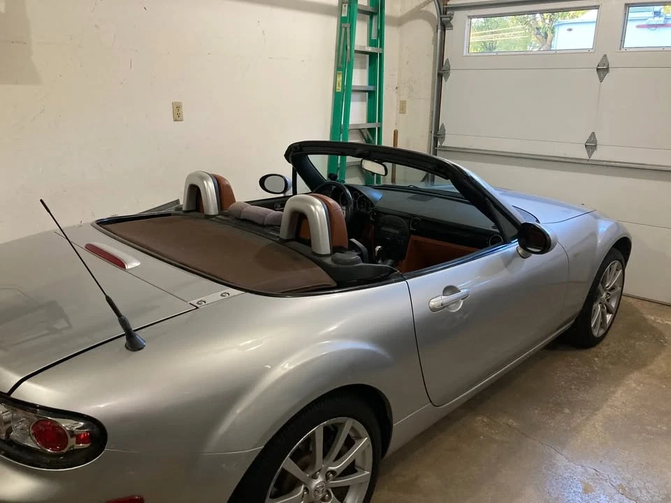 2006 Mazda NC MX-5 Miata - Image 3 of 7