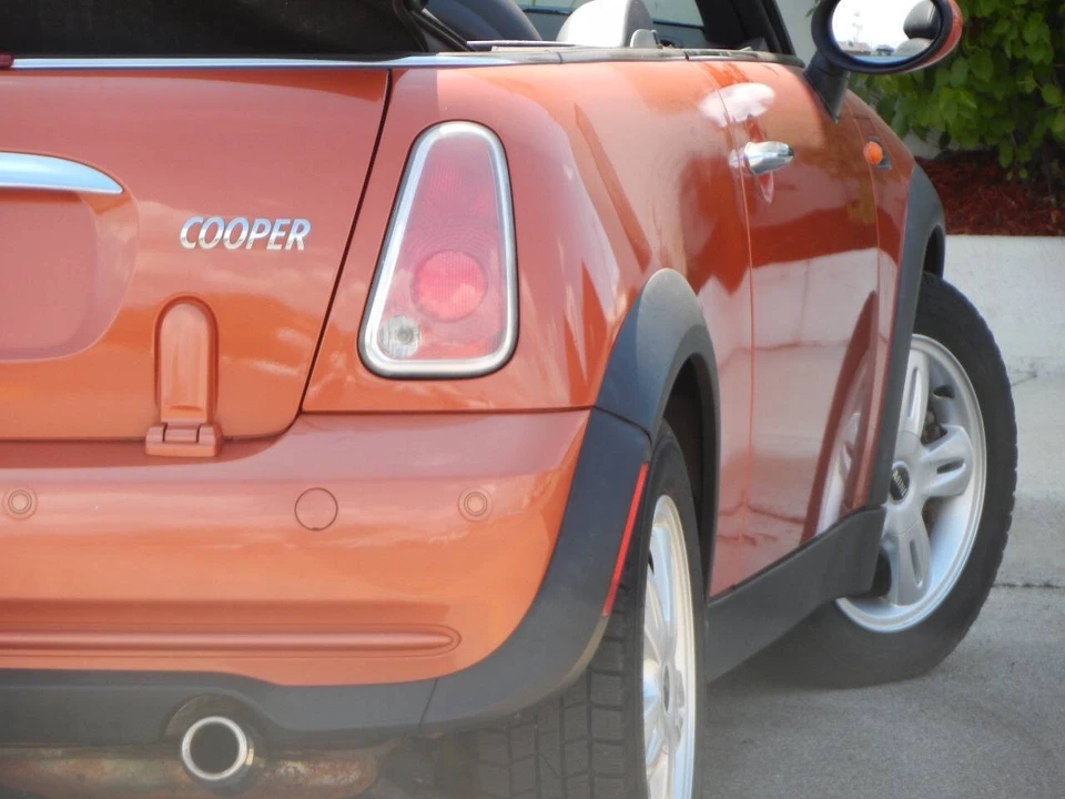 2006 Mini Mini 1st Gen - Image 17 of 21