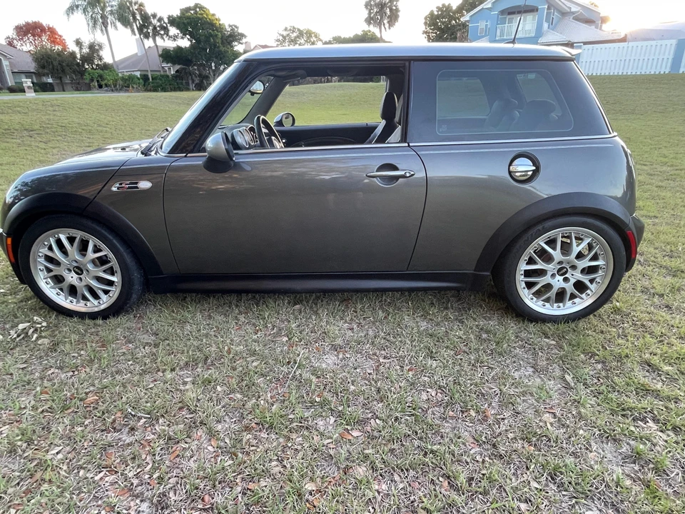 2006 Mini Mini Cooper S 1st Gen - Image 7 of 31