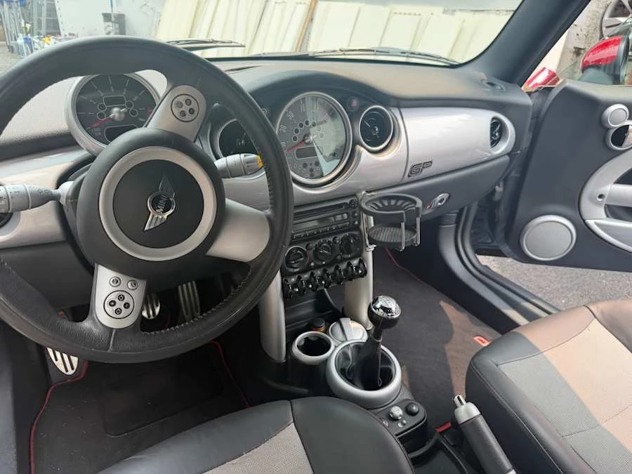 2006 Mini Mini John Cooper Works 1st Gen - Image 7 of 9