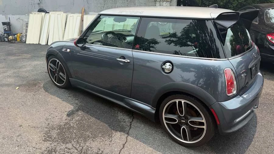 2006 Mini Mini John Cooper Works 1st Gen - Image 2 of 9