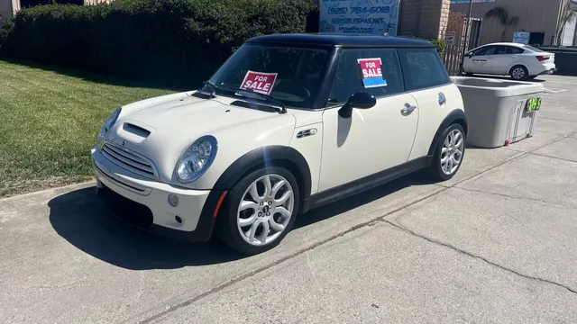 2006 Mini Cooper S 2 Dr