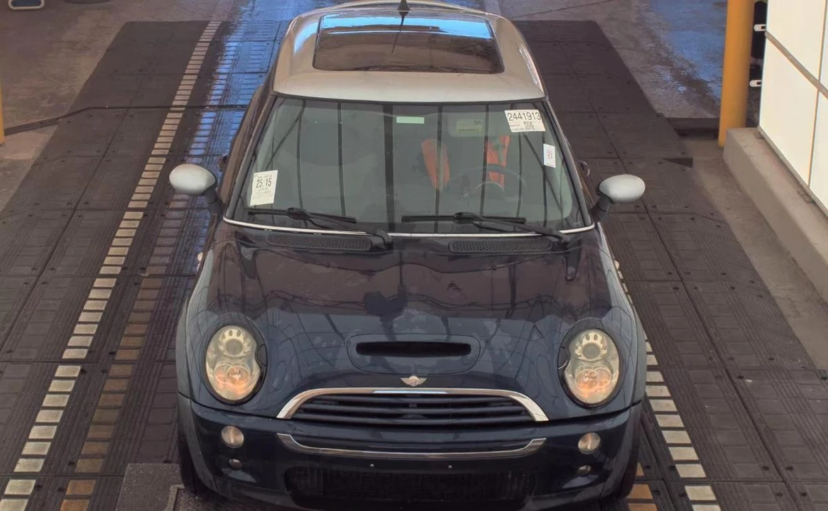 2006 Mini Mini Cooper S 1st Gen - Image 2 of 14