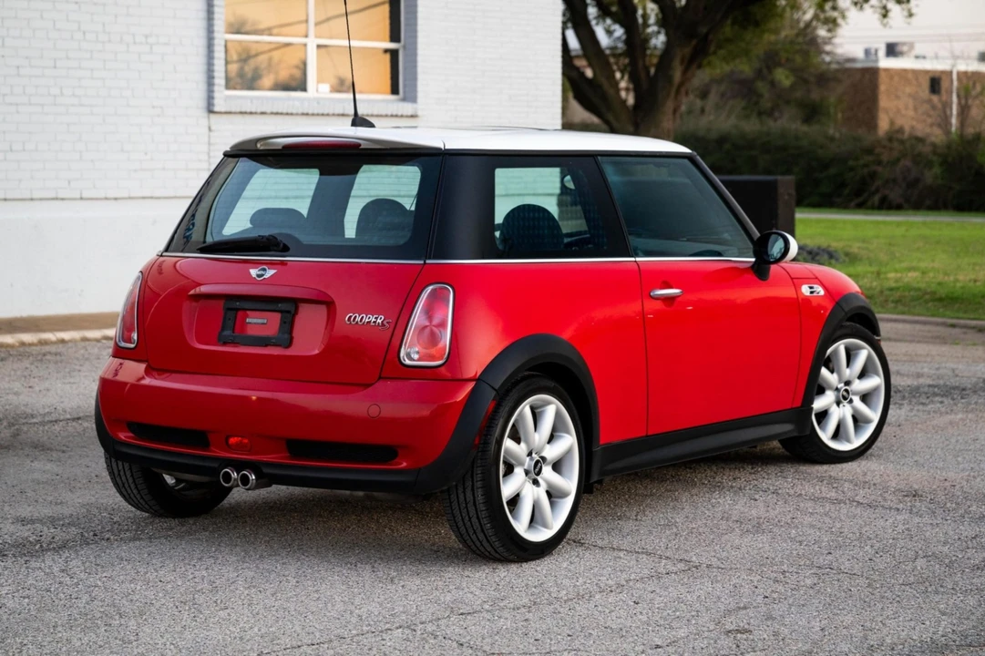 2006 Mini Mini Cooper S 1st Gen - Image 2 of 7