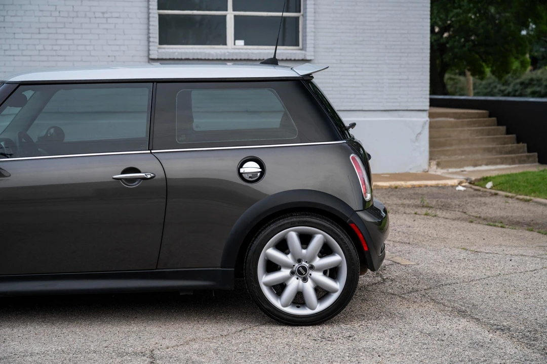 2006 Mini Mini Cooper S 1st Gen - Image 24 of 31