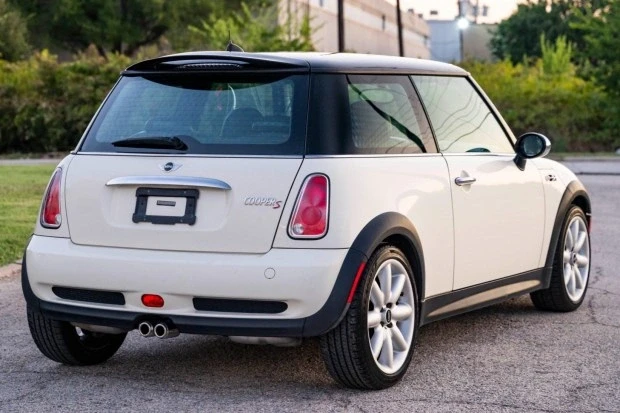 2006 Mini Mini Cooper S 1st Gen - Image 2 of 7