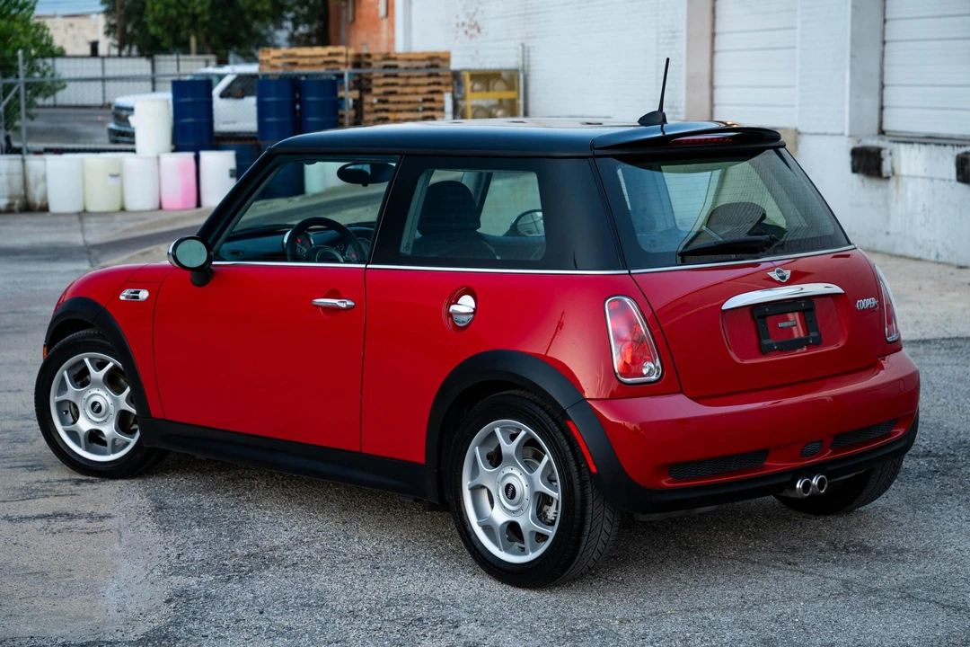 2006 Mini Mini Cooper S 1st Gen - Image 8 of 31