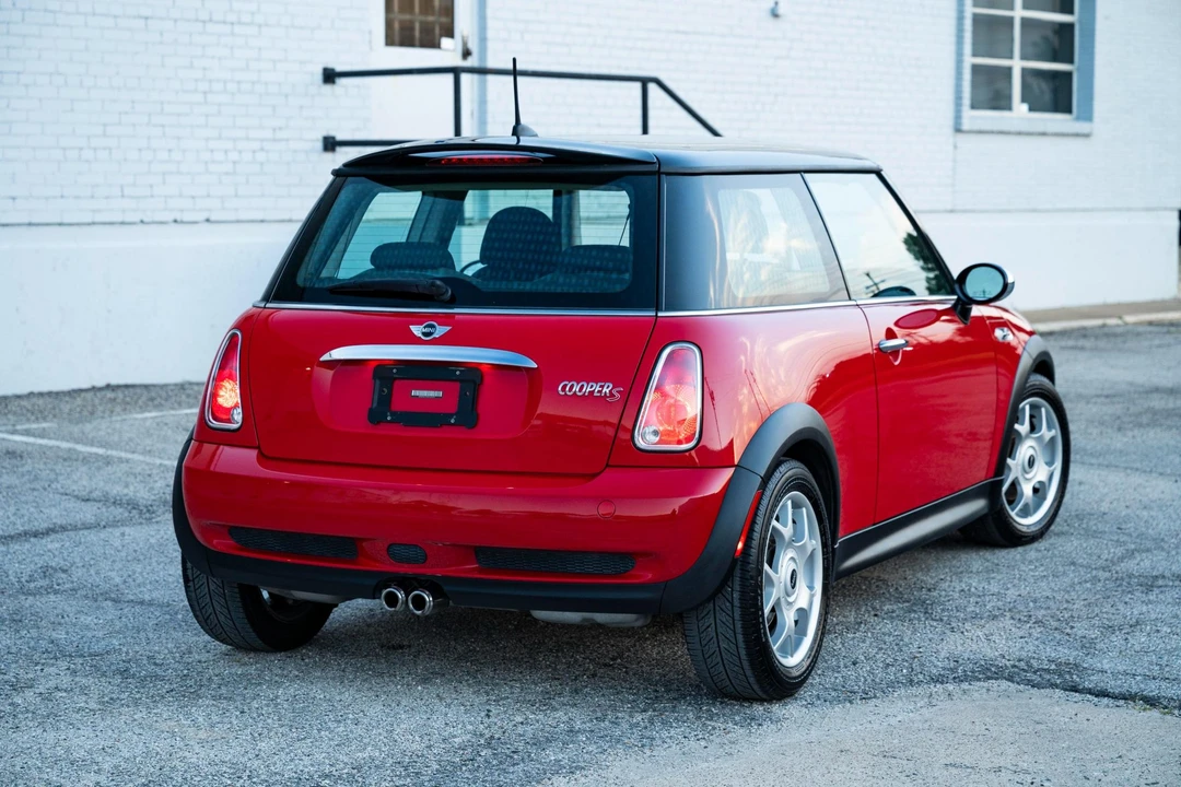 2006 Mini Mini Cooper S 1st Gen - Image 11 of 31